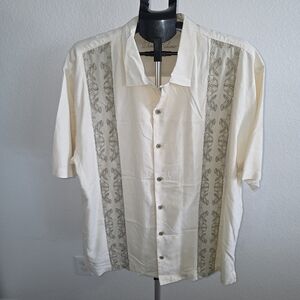 TOMMY BAHAMA MENS XL CREAM SHORT SLEEVE SHIRT WITH EMBROIDERY FRONT PANELS